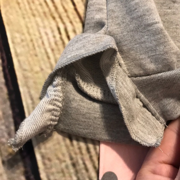 Minnie 2 pc grey and pink outfit - Picture 3 of 7